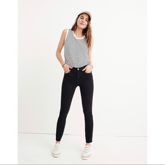 Madewell Denim - Madewell Petite 9" Mid-Rise Skinny Jeans